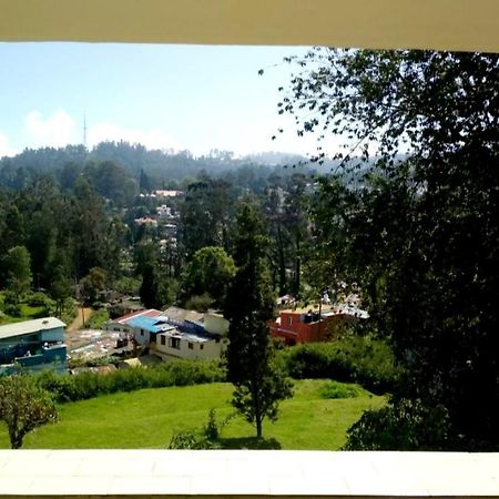 Royal Rest Hotell Kodaikanal Exteriör bild